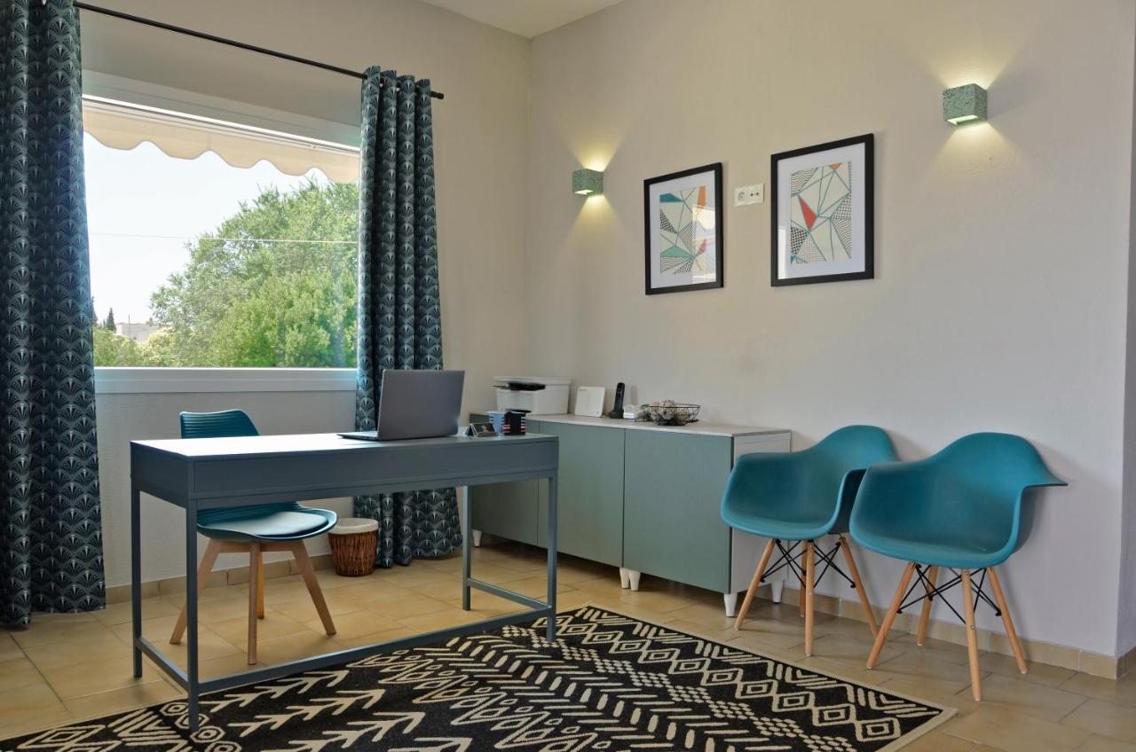 Joya Ofrynio Stylish Suites Ofrínion Dış mekan fotoğraf